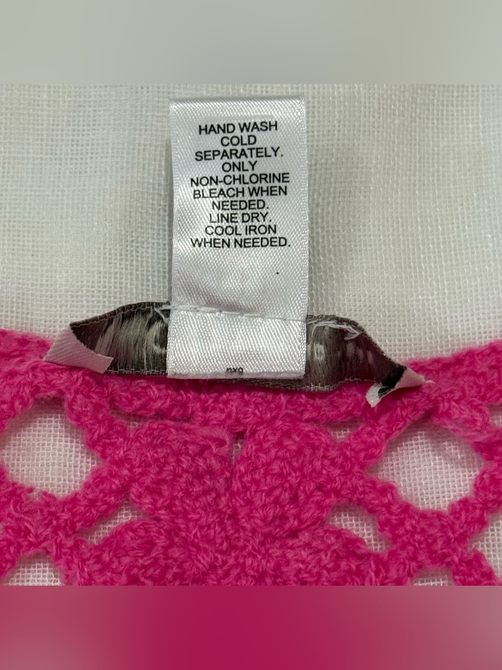 Cato Hot Pink Floral Embroidered Crochet Tank Size S - Picture 7 of 7